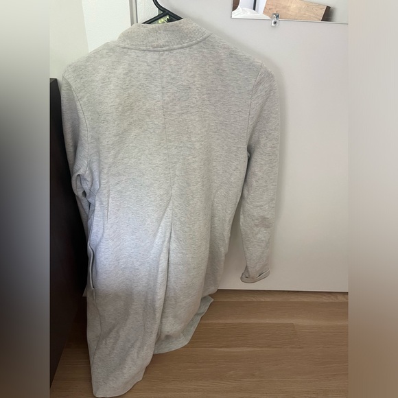 Cardigan Jacket Grey Size Small - Picture 2 of 2